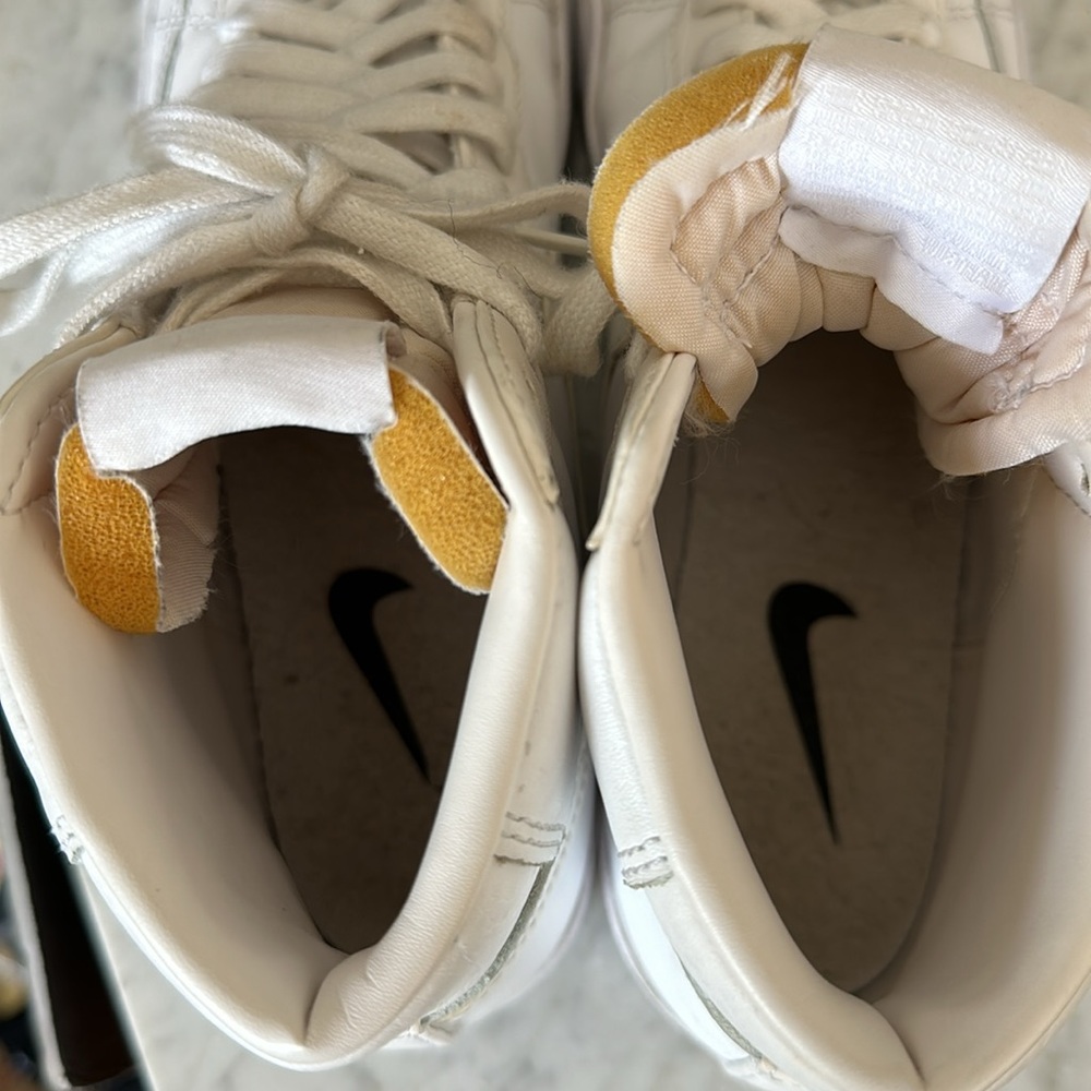 Nike Blazer mid 77 white leather 39 euro US 8 women’s high top sneakers - Picture 8 of 11